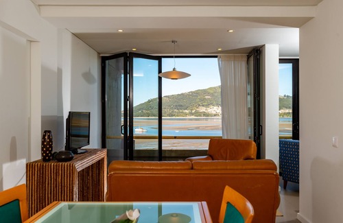 Vilarelho Apartment | Apartment with River and Sea View in Caminha