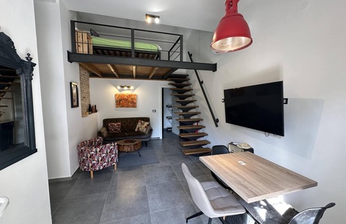 City Center Apartment | Apartment With View