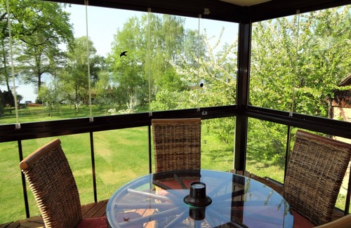 Bad Saarow Apartment | Apartment with winter garden and lake view - Ferienhof Löschebrand
