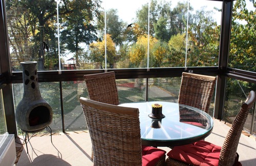 Bad Saarow Apartment | Apartment with winter garden and lake view - Ferienhof Löschebrand