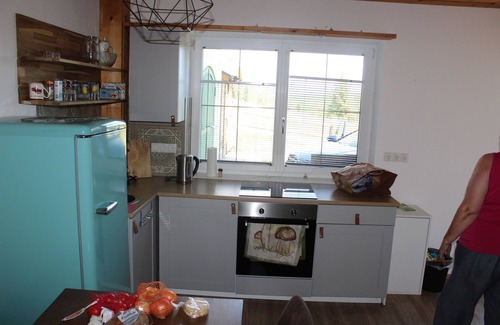 Albeck Apartment | Apartment 'Wohnung 1' with Mountain View, Shared Terrace and Shared Garden