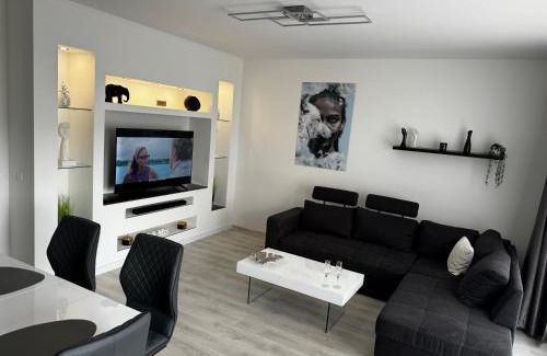 Sturovo Apartment | Apartment Zillion
