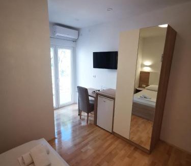 Tribanj Apartment | Apartments and Rooms Kod Mate