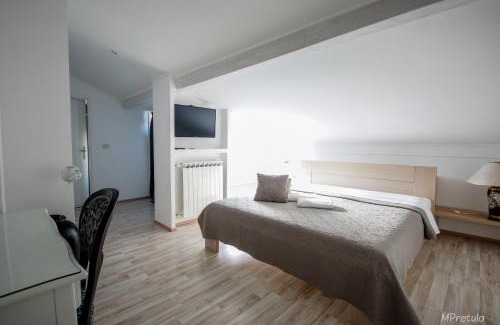 Krizine Apartment | Apartments and Rooms Degra