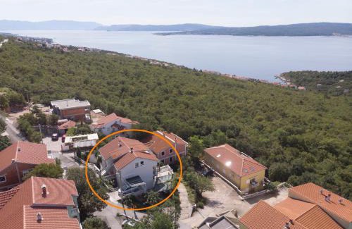 Klanfari Apartment | Apartments Bozana