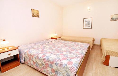 Molat Apartment | Apartments by the sea Brgulje, Molat - 6241