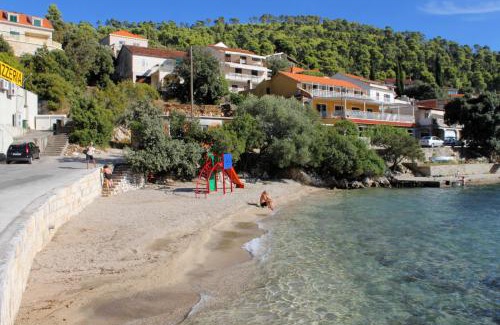 Brna Apartment | Apartments by the sea Brna, Korcula - 4415