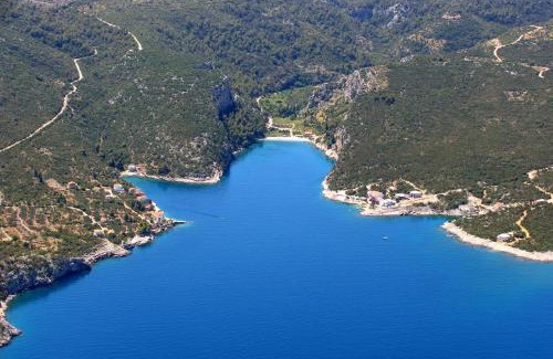 Pokrivenik Apartment | Apartments by the sea Cove Pokrivenik, Hvar - 10427