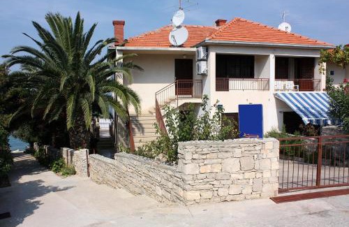 Maslinica Apartment | Apartments by the sea Maslinica, Solta - 774