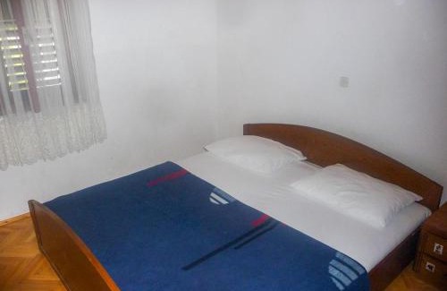 Stanici Apartment | Apartments by the sea Stanici, Omis - 12723