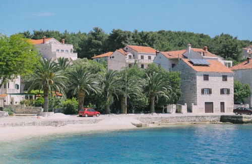 Sumartin Apartment | Apartments by the sea Sumartin, Brac - 5620