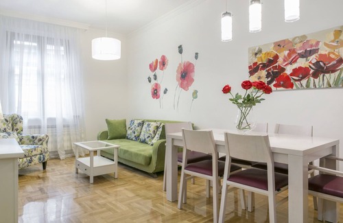 Kosancicev Venac Apartment | Apartments Center