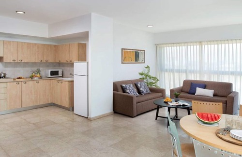 Herzliya Pituach Apartment | Apartments in a stunning beach-side location through