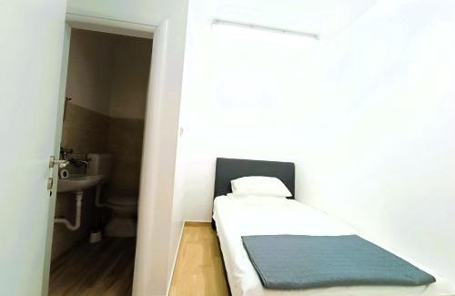 Turanj Apartment | Apartments in Turanj, 20m from the beach