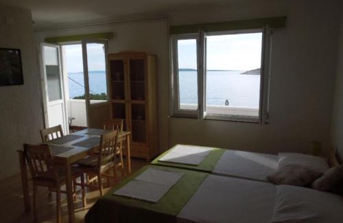 Martinscica Apartment | Apartments Julia - Studio Apartment Julia 5