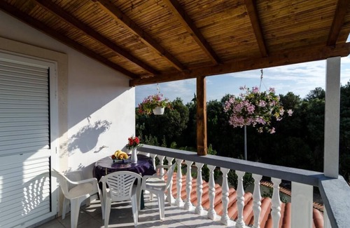 Drace Apartment | Apartments Lemeš - Two Bedroom Apartment with Balcony and Sea View Ap1