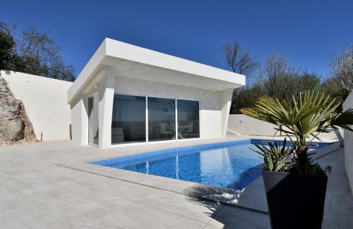 Mihotici Apartment | Apartments Lux with pool