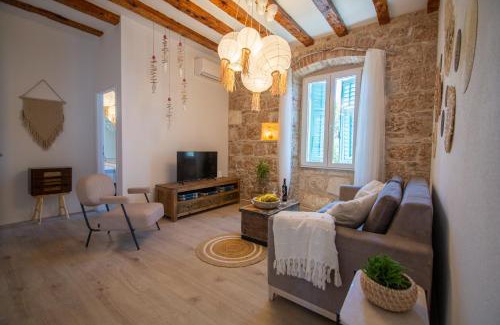 Komiza Apartment | Apartments Mali Raj Komiza