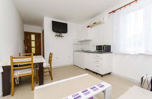 Okrug Donji Apartment | Apartments Mirko i Anda (38051-A3) - Okrug Donji (Ciovo)