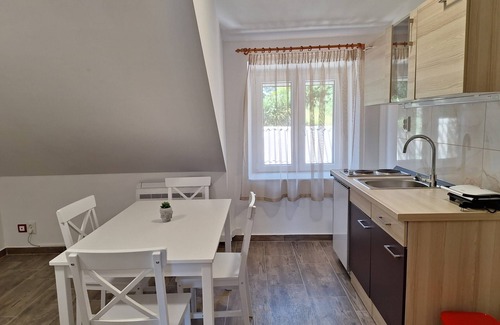 Maslinica Apartment | Apartments Neptun (101461-A2) - Maslinica