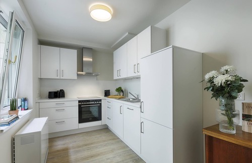 Ochsenfurt Apartment | Apartments on the Main with roof terrace & bicycle garage