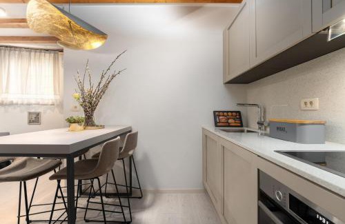 City Center Apartment | Apartments Piazzetta Premium in old town