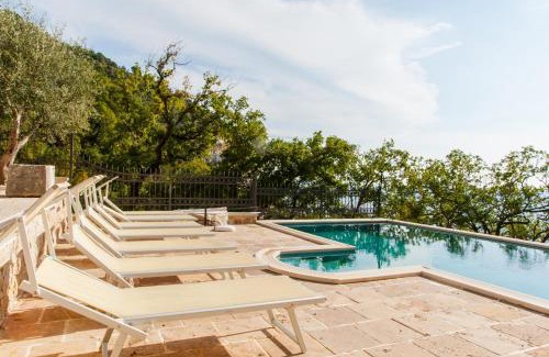 Rezevici Hotel | Apartments Pietra Mare
