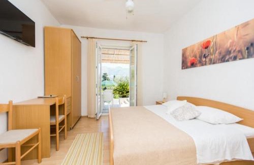 Srebreno Apartment | Apartments & Rooms Jokovic-Deluxe Studio Apartment with Terrace and Partial Sea View SOBA 6