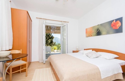 Srebreno House | Apartments & Rooms Jokovic-Double Room with Terrace and Partial Sea View