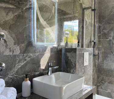Stari Grad House | Apartments Silenzio