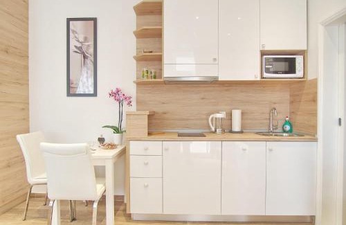 Gornji Kono Apartment | Apartments Sweet Escape- Studio Apartment with Terrace and Sea View