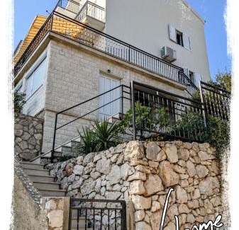 Vinisce Apartment | Apartments T&M
