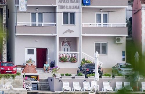 Blace Apartment | Apartments Tiho & Jelena- One Bedroom Apartment with Balcony and Sea View Maestral