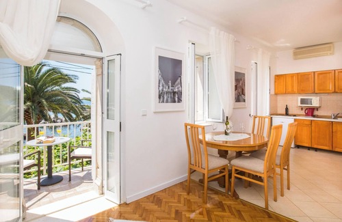 Molunat Apartment | Apartments Vidak