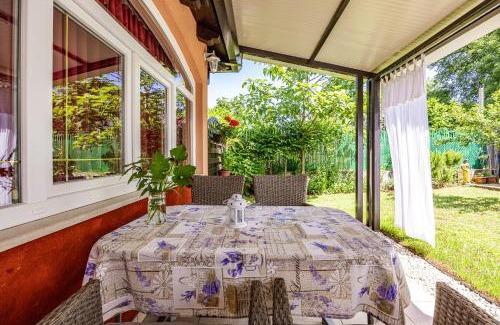 Fiorini Apartment | Apartments Villa Amaryllis