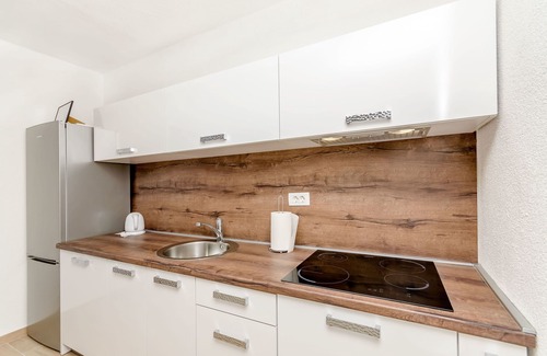 Arbanija Apartment | Apartments Villa Niko (56251-A1) - Arbanija (Ciovo)