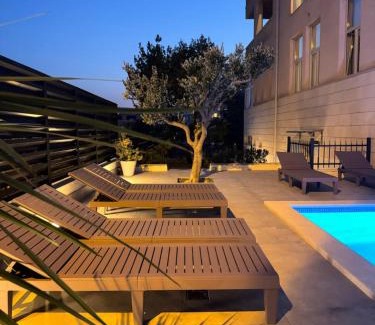 Znjan Apartment | Apartments Villa Pjer - Pool & Private Parking near Beach Žnjan