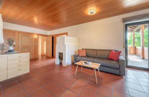Caldaro Sulla Strada del Vino Apartment | Apartments Villa Vardia