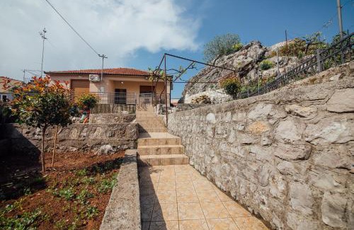 Virpazar Apartment | Apartments Vojislav