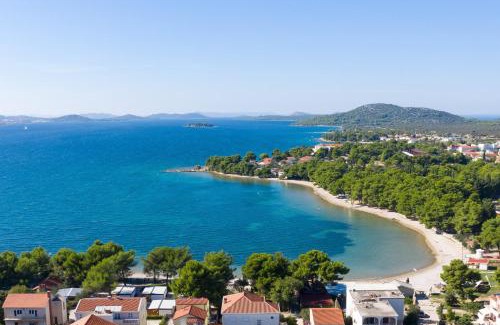 Pirovac Apartment | Apartments with parking space Pirovac, Sibenik - 15320