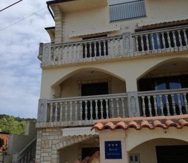 Supetarska Draga Apartment | Apartments with parking space Supetarska Draga - Donja, Rab - 15602
