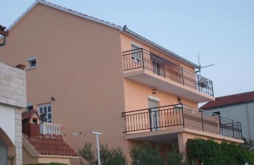 Razanj Apartment | Apartments with sea view Ražanj Rogoznica