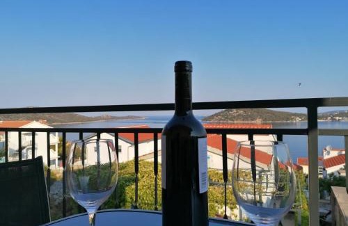 Razanj Apartment | Apartments with sea view Ražanj Rogoznica