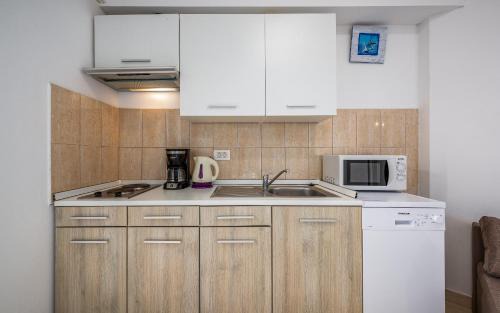 Drenje Apartment | Apartments with swimming pool Drenje, Labin - 22999