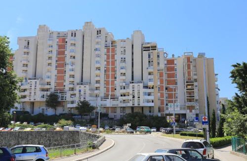 Znjan Apartment | Apartments with WiFi Split - 16910