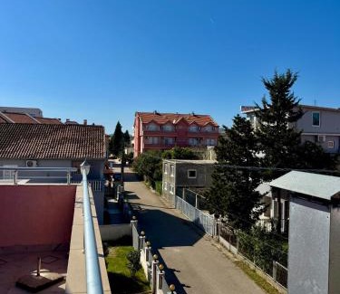 Bregvija House | Apartments Zeneva