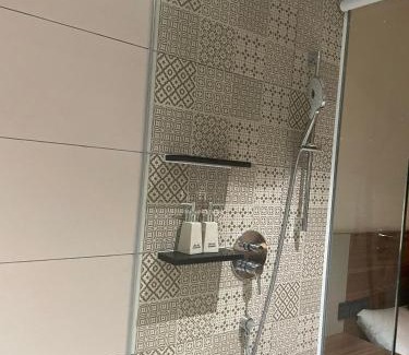 Tuy Hoa Apartment | Apec 5 sao TP.Tuy Hòa - View biển và view hồ bơi