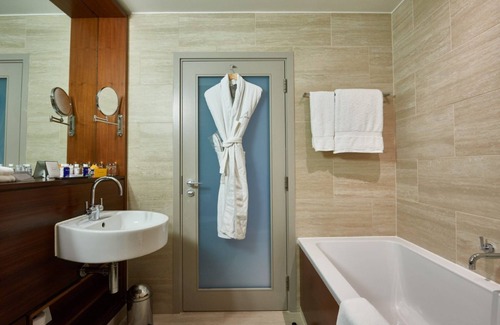Tower Hill Hotel | Apex City of London Hotel