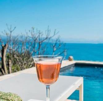 Barbati Apartment | Aphrodite's maisonette on Corfu island