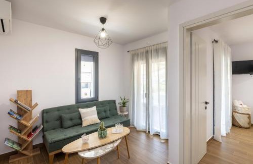 Galissas Apartment | Aphrodite's Refuge